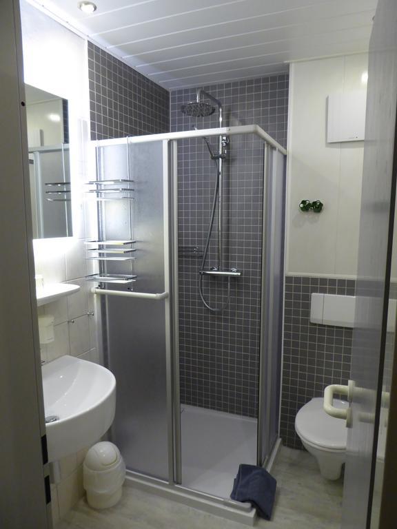 Landhotel Auerose Garni Neu Kosenow エクステリア 写真